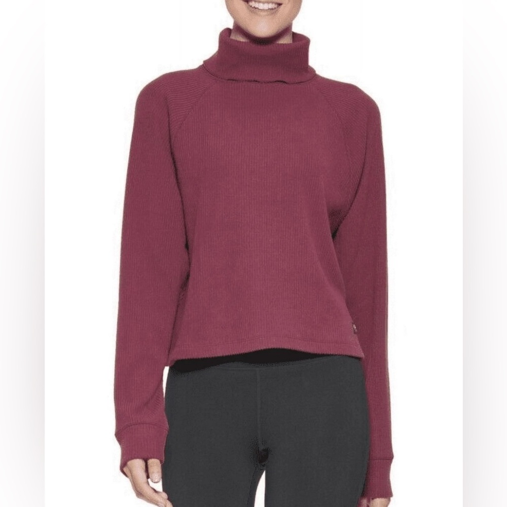 NWT Calvin Klein Performance Stretch Thermal Turtleneck